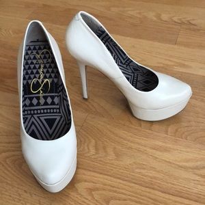 Jessica Simpson Waleo Platform Pump